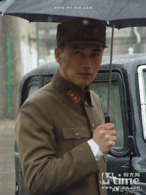 如果你是导演,张嘉译、柳云龙、于和伟、孙红雷,其中选一个拍谍战片,你选谁？