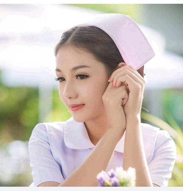 快手上的女性如此展示自己到底說明什麼？