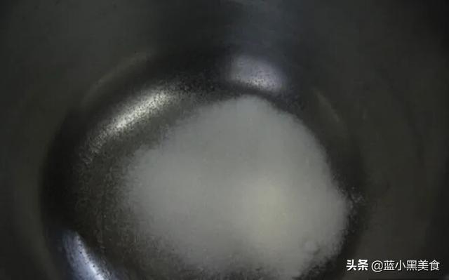 甜甜圈图片:甜甜圈是烤出来的还是油炸的？怎么做好吃？