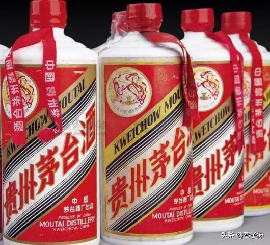 高海宁全透明装:鱼缸滴滤盒选择哪种比较好
