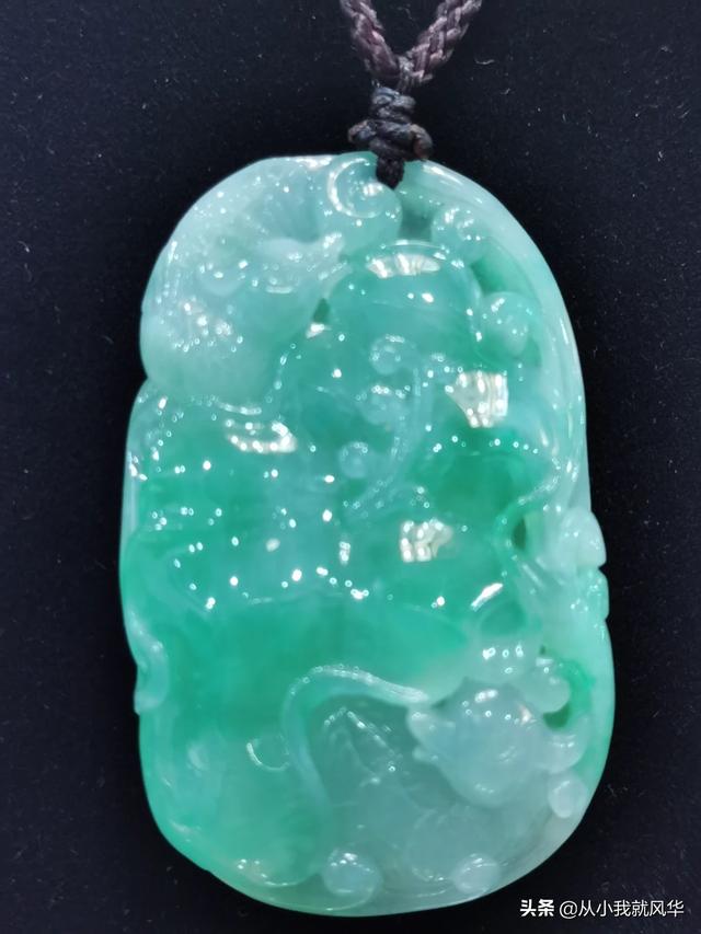 和田玉对人身体有什么好处,玉养人是指翡翠还是和田玉？