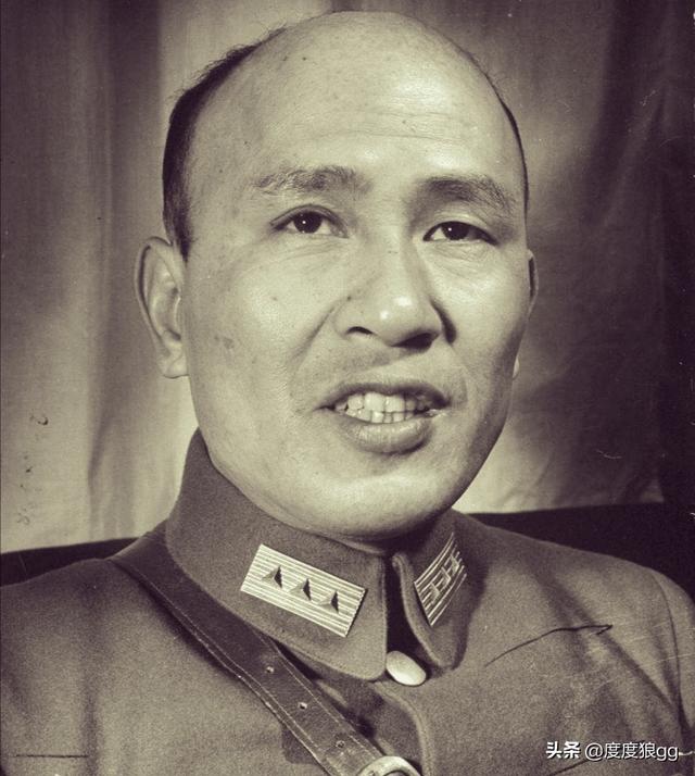 孙连仲:解放战争时期，国民党的绥靖公署主任和行辕主任哪个官大？