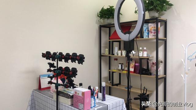 抖音小店前景如何？抖音小店现在还能做吗，现在做抖音带货晚吗，抖音带货前景如何？