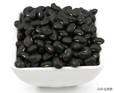 象征意义:在生活中，你知道哪种有象征意义的食物？把你知道的写下来？