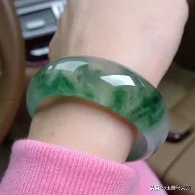 翡翠必懂十句行话,翡翠“水头”，你真的会看吗？
