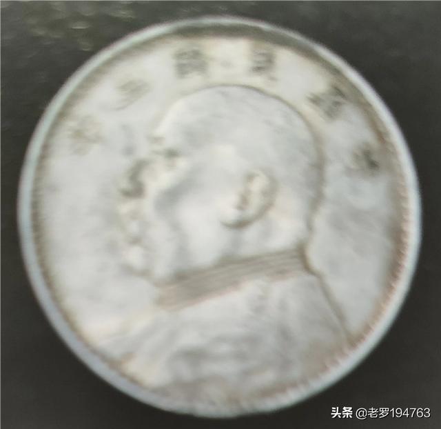 钱币市场滴水滚珠局:2000左右的项链有哪些款式，黄金或是彩金都可以？