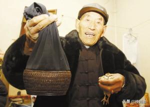 河南农村庙会斗狗现场视频直播:你们那有农村赶集的吗？有什么特色？