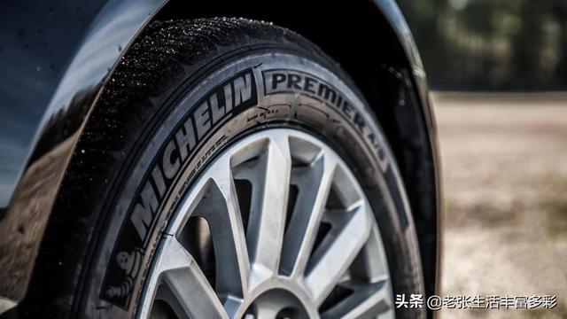 会斯通:塞拉斯正式成为火箭主帅，斯通表态欢迎，你怎么看？