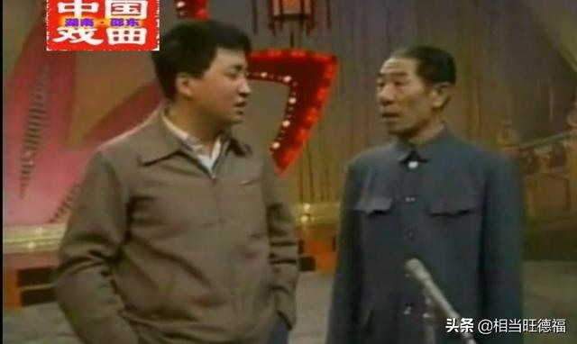 贾冰春晚:目前电视类最火的笑星是沈腾还是贾冰？