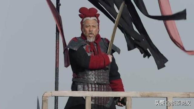 刘承司:秦始皇的军队有二十级爵位那么每一级爵位都有什么待遇呢？