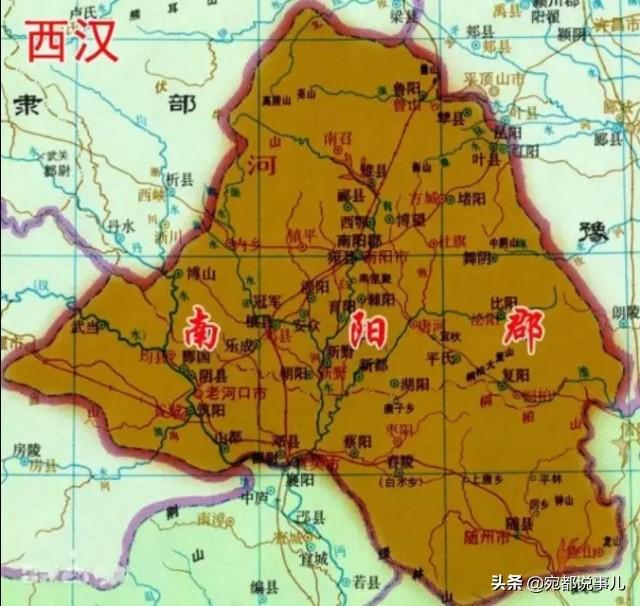 三国时的南阳指的是南阳郡,下辖37县,古时的县面积比较小,现在的南阳