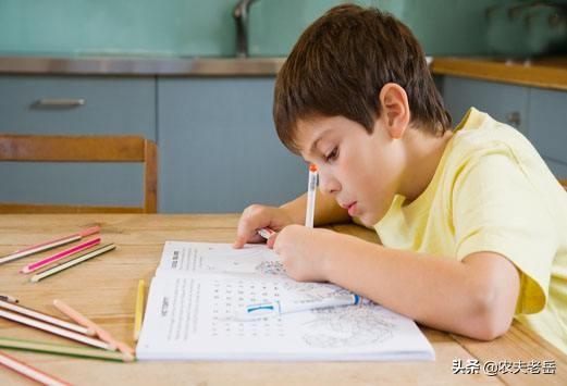孩子智力低下是什么原因造成的？