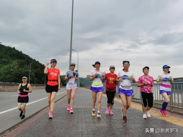 正确的跑步减肥方法(正确的跑步减肥方法慢跑的正确方法)