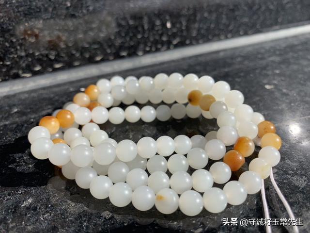 平洲玉雕工艺美术学校,学玉器雕刻的职业叫什么？前景怎么样？