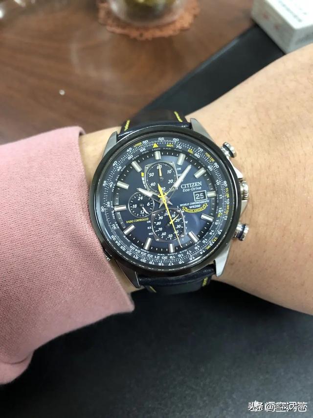 想买一款2000-3000男士手表，年轻人带的，有没有好的推荐？插图32