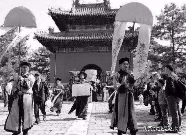 大清朝灭亡至今107年,皇陵依然有人守护,守陵人的生活现今如何？