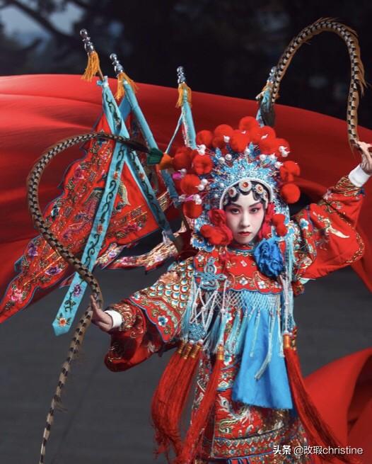 中国古代四大才女:中国古代除了四大美女之外还有哪些比较出名的美女？