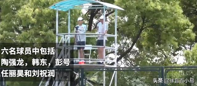 张鹭禁赛一年:张鹭被国足除名后禁赛一年，天海是否解约引关注？你怎么看？