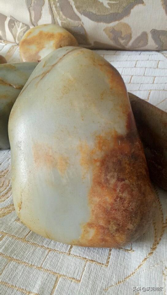 叮当镯为什么这么便宜,镯子镯芯为什么要一起卖？