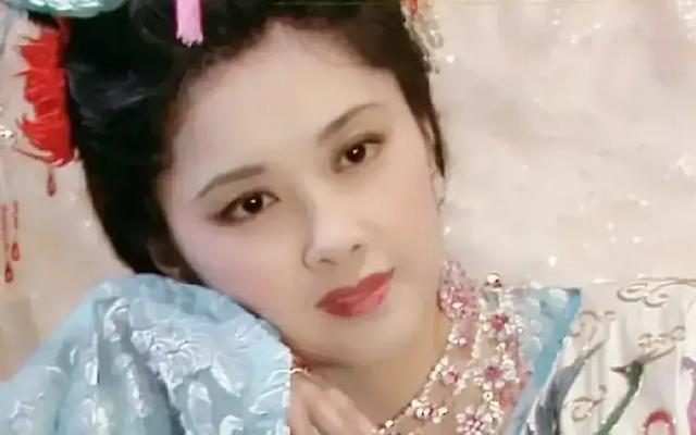你见过最美的女老师是什么样子的？