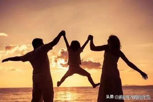 丧偶找了单身男人帮助抚养儿子,老了被儿子儿媳赶出家门怎么办？