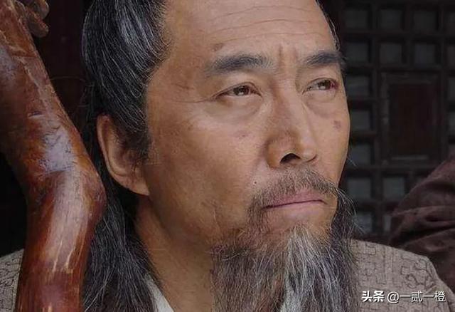 刘伯温在北京封了九条龙，刘伯温临死说：刘家五代之后必有一重振刘家之人，实现了吗