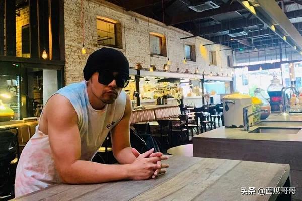 周杰伦春晚唱莫吉托:同时登上2021春晚，周杰伦和刘德华，谁的人气更高
