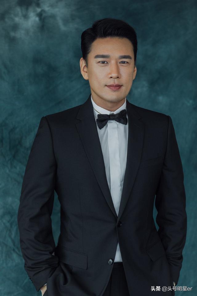 中国中年男演员图片图片