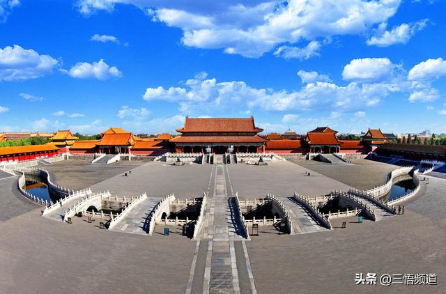 北京故宫恐怖不解之谜，故宫中有上万个房间，鼎盛时期住着数千人，为什么没有一个厕所