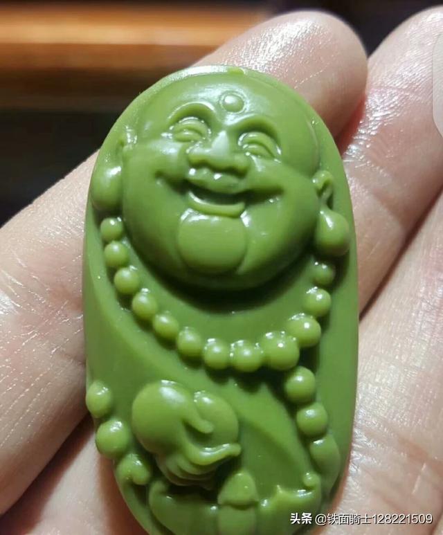 新买的翡翠要怎么净化,刚买回来的玉器要如何处理？