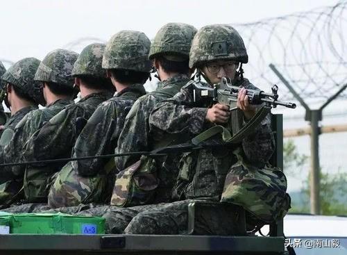 为什么感觉很多韩国年轻人不愿意当兵呢
