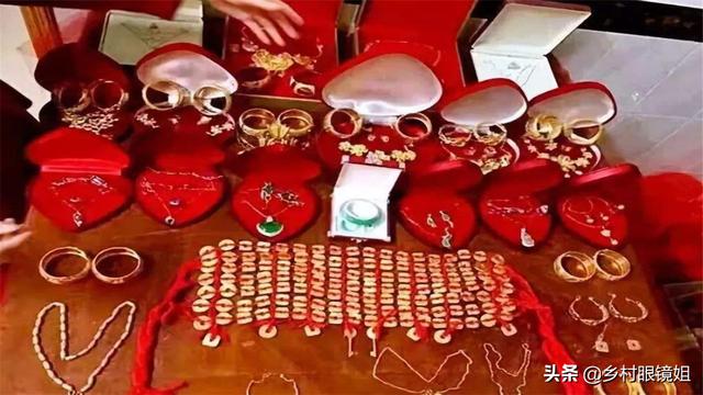 秋田犬八千電影趨勢:辅警的月工资2000，为什么还有这么多人去应聘？