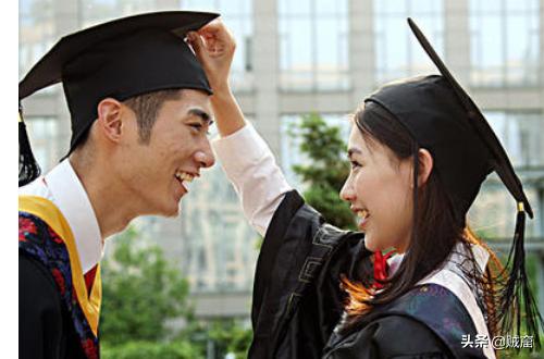 大专升本科怎么考,大专生如何考取本科学历？