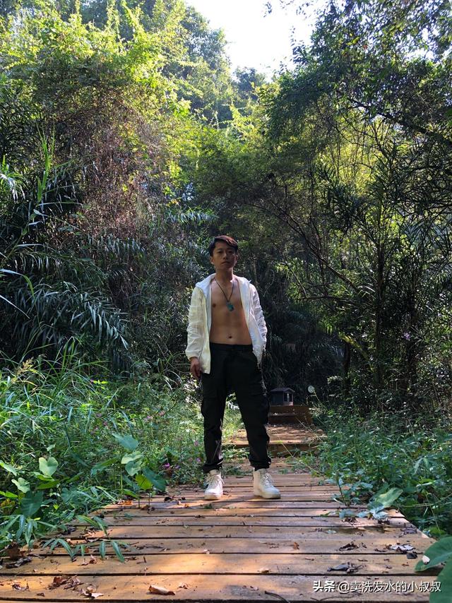 男性会欣赏男性的外貌长相吗？