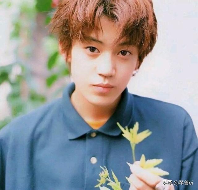 小栗旬真实身高:小栗旬的真实颜值是什么样子的？你怎么看他的颜值？