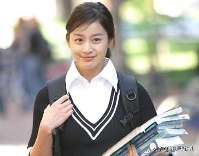 金泰熙与rain:还记得《天国的阶梯》里的饰演韩友莉的金泰熙吗现在怎么样了