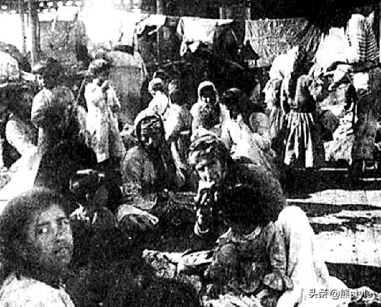 亚美尼亚人:奥斯曼帝国对亚美尼亚人的屠杀，到底残暴到什么程度？