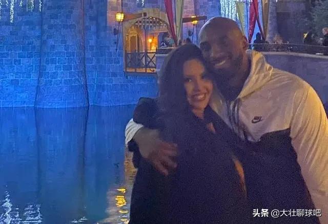 科比老婆资料:科比妻子瓦妮莎还年轻，她会改嫁吗？