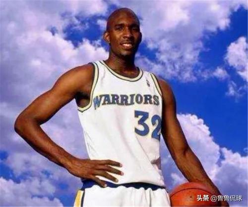 nba小飞鼠:nba小飞鼠身高 加内特选秀顺位仅第5，当年力压他的新秀是谁？发展如何？