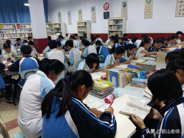 萧振高三学生跳楼自杀:如何看待14岁男孩跳楼的新闻，作为妈妈该如何教育孩子