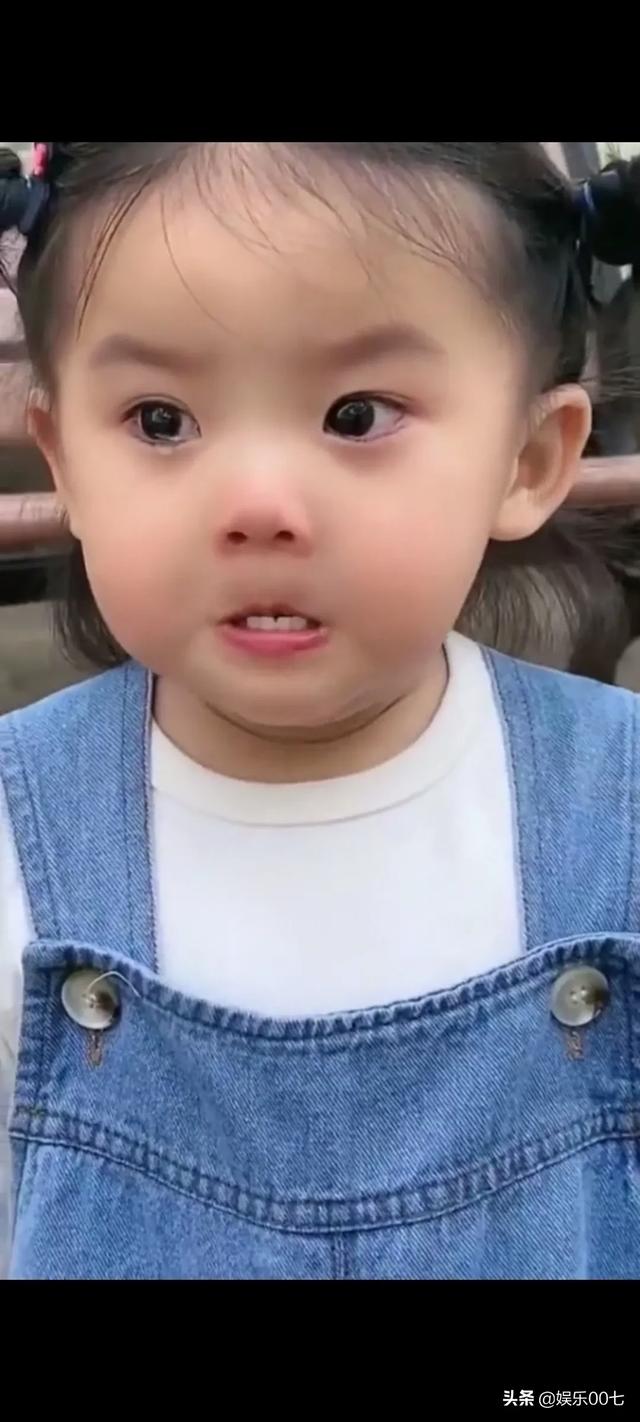 你有哪些可爱小女孩的表情包