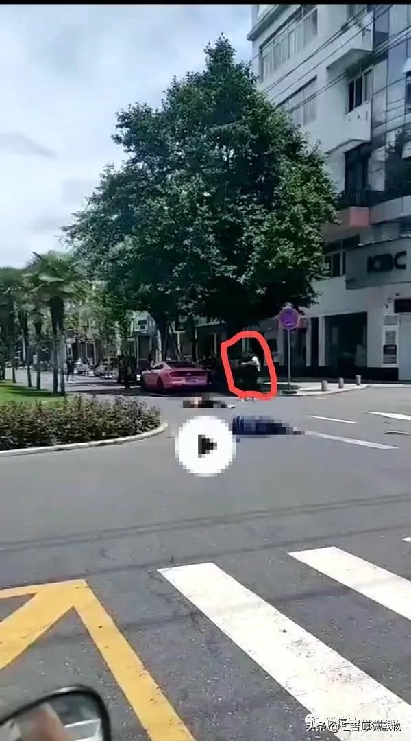 黄山事件:安徽黄山突发车祸，电瓶车被拖行数米，一小女孩遇难，怎么回事？