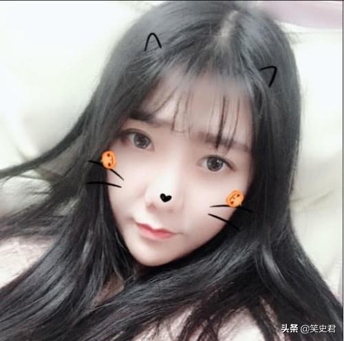 小团团粉丝破千万自称团千万,发放的福利却是动漫照片！网友：破亿才露脸！如何评价？