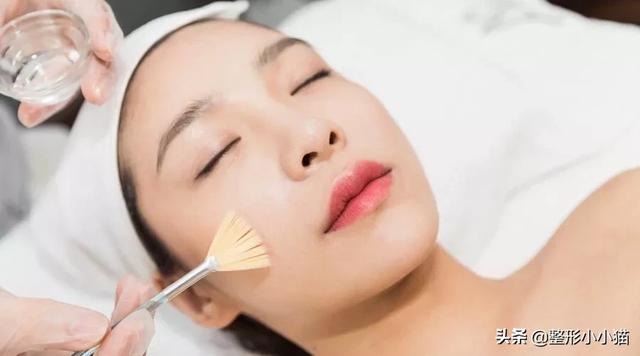 黑脸娃娃有副作用吗:黑脸娃娃的美白效果怎么样？
