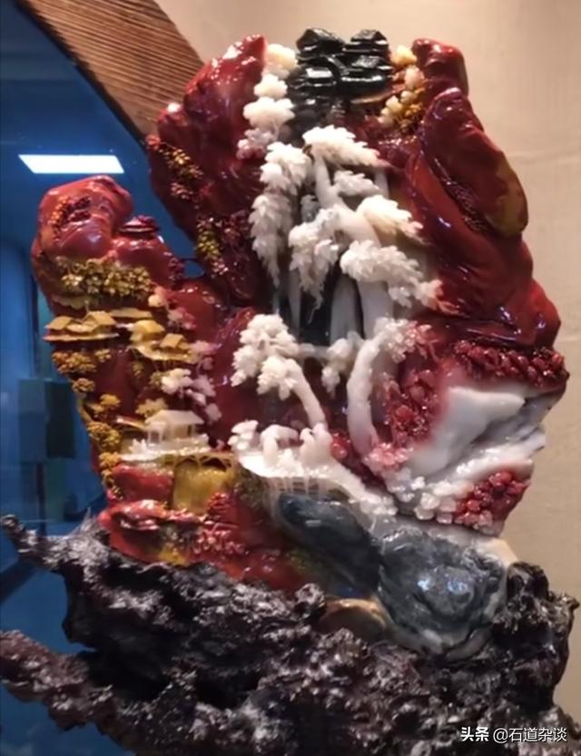 翡翠免费估价,如果有人来请你给翡翠估价，你会怎么办呢？