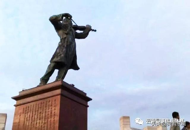 香妃刘丹车祸:因其突然英年早逝，让你觉得很意外更是很惋惜的明星有哪些？