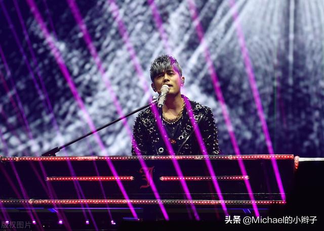 周杰伦的歌为什么放一段时间听又很好听？