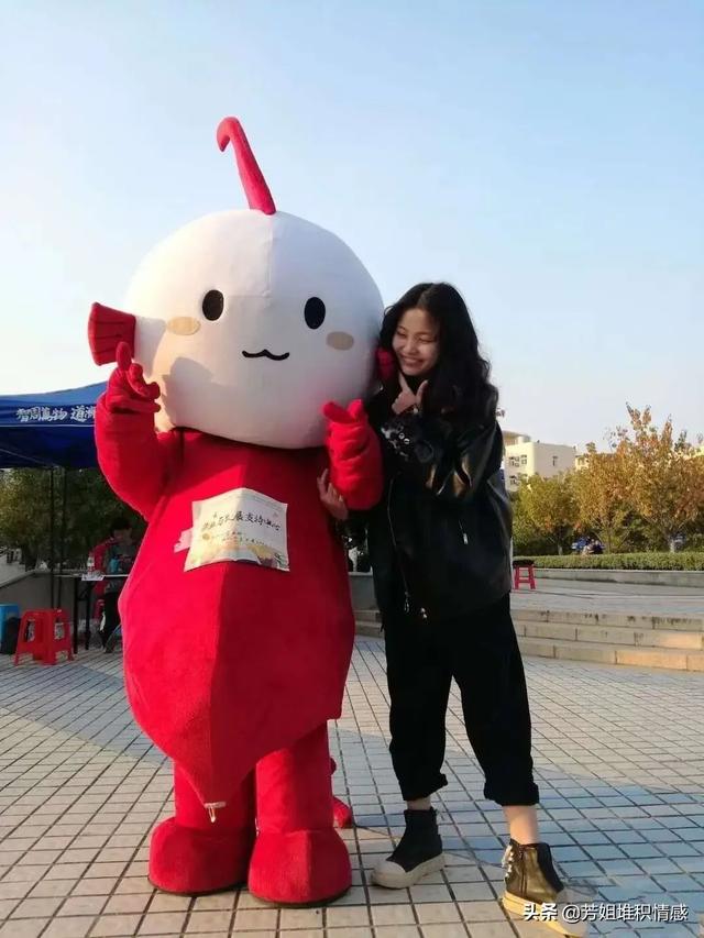 纪宝贝miumiu:频频出现女大学生失联的事件，是她们的自我防卫意识太差吗？
