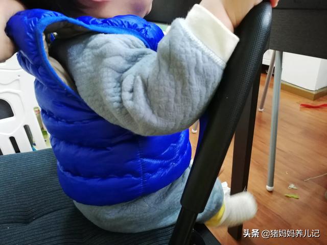 几个月开始给宝宝坐立训练