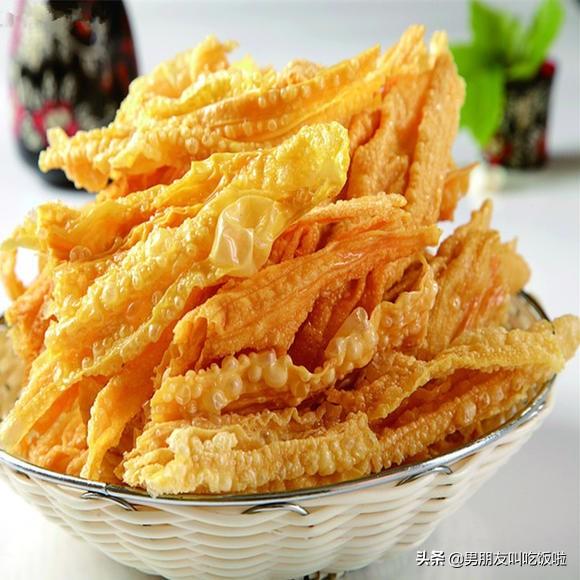 小鱼吃吃吃:水煮鱼怎么做，鱼才不会糊？